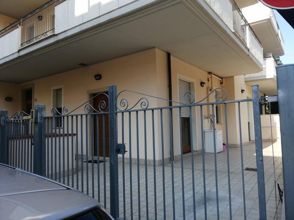 סן בנדטו דל טרנטו Appartamento Piano Terra מראה חיצוני תמונה